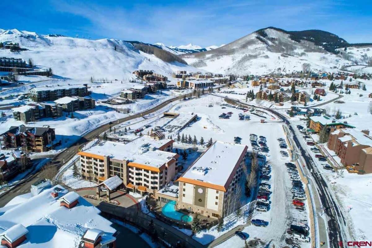 Studio 211 - Perfect Location With Pool And Hot Tub Crested Butte Zewnętrze zdjęcie